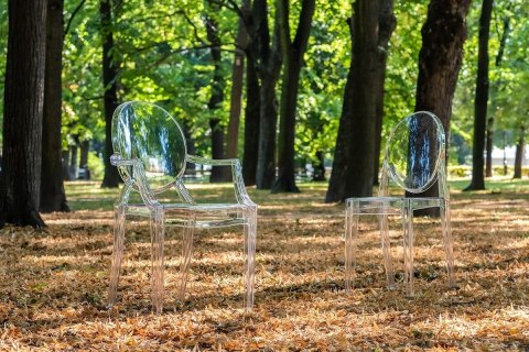 PRZEZROCZYSTE BIAŁE KRZESŁO DO JADALNI, ELEGANCKIE, NOWOCZESNE, GHOST PRZEZROCZYSTE BIAŁE KRZESŁO DO JADALNI, ELEGANCKIE, NOWOCZESNE, GHOST
